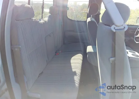 2000 Toyota Tundra Sr5 V8 z USA, uszkodzony, nr VIN 5TBRT3417YS108295